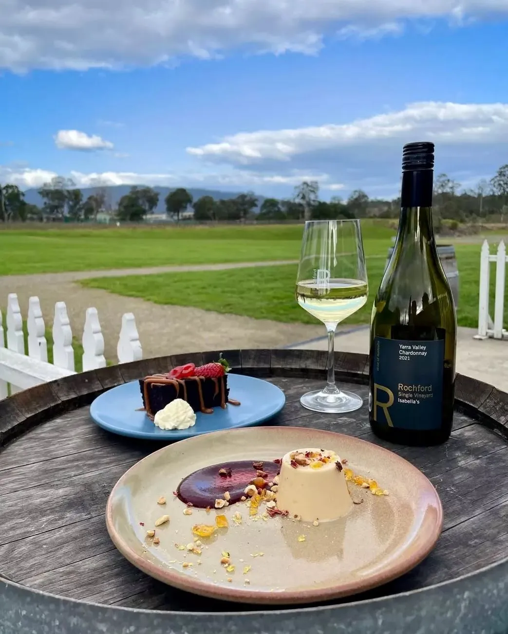 Carole Pivarnik | Vineyard Walks and Wine Tasting in Yarra Valley