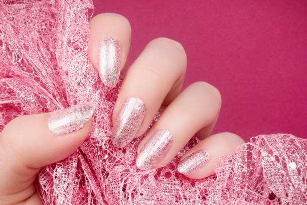 5 Shimmering Winter Nail Designs